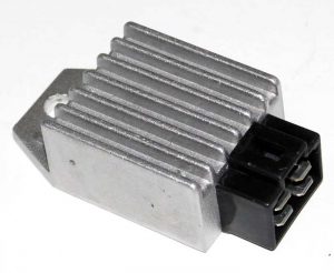 Spanningsregelaar 12V