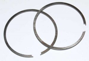 Zuigerveer set 45x1,5 B3 Goetze