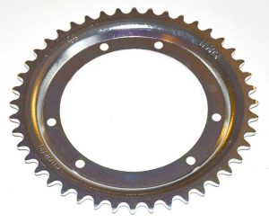 Achtertandwiel 44T, rond 110, 6 gaten Mobylette