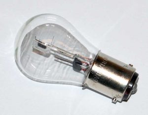 6V 18/18W BAX15 Lamp