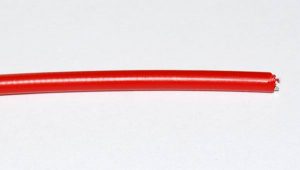 Buitenkabel rood 5mm, per meter