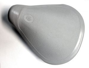 Zweefzadel grijs rubber