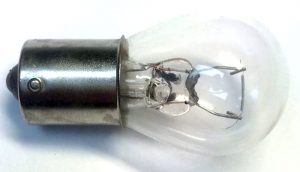 12V 18W BA15S Lamp