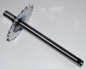 Trapas 16 x 215mm, 24T verzinkt, Peugeot 103