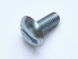 Boutje M5x12 bevestiging zijscherm Peugeot 103